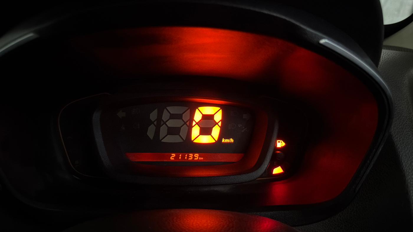 2019 Renault Kwid CLIMBER 1.0, Petrol, Manual, 21,129 km, Odometer Image
