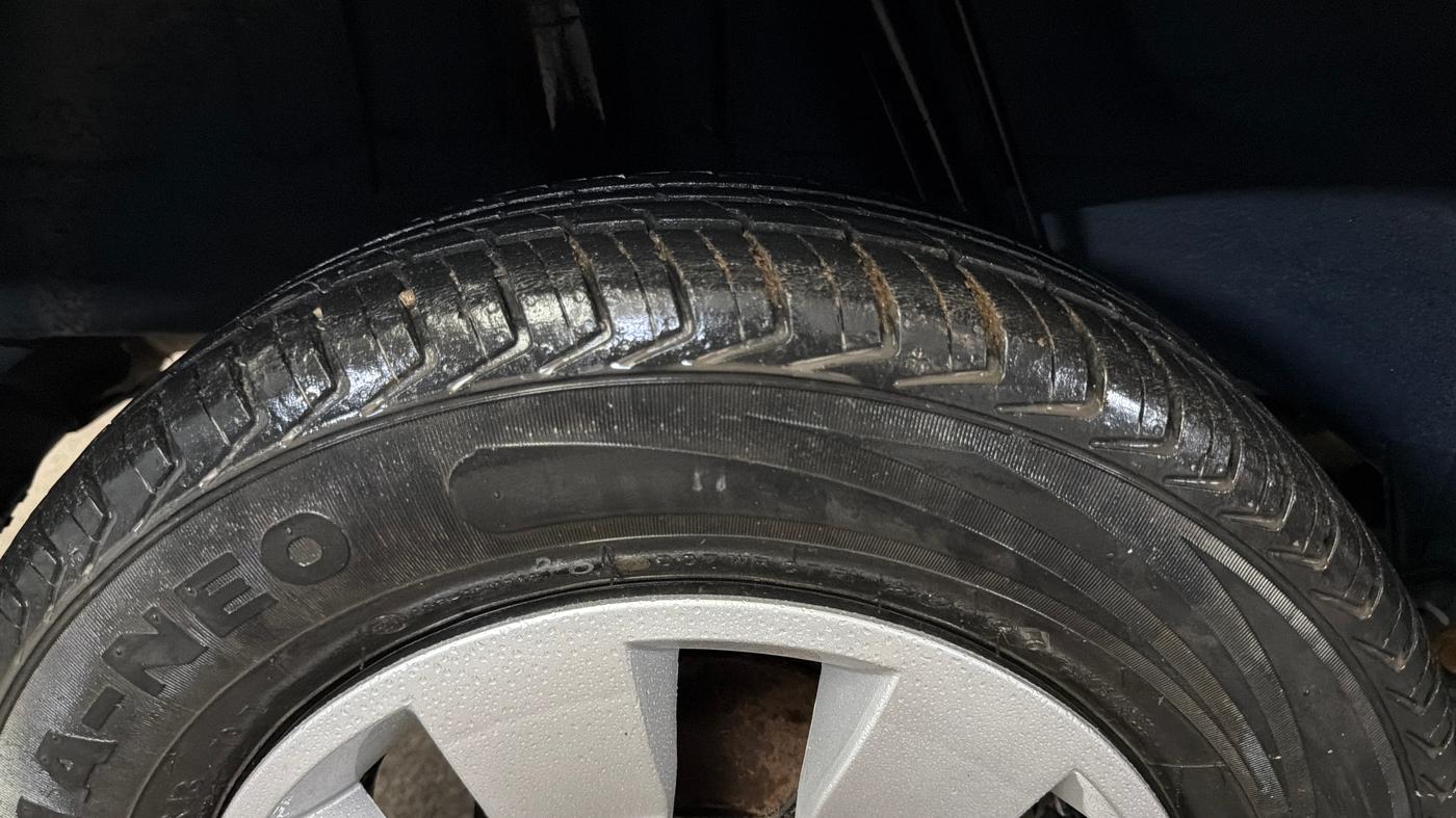 2019 Renault Kwid CLIMBER 1.0, Petrol, Manual, 21,129 km, Right Rear Tyre Tread