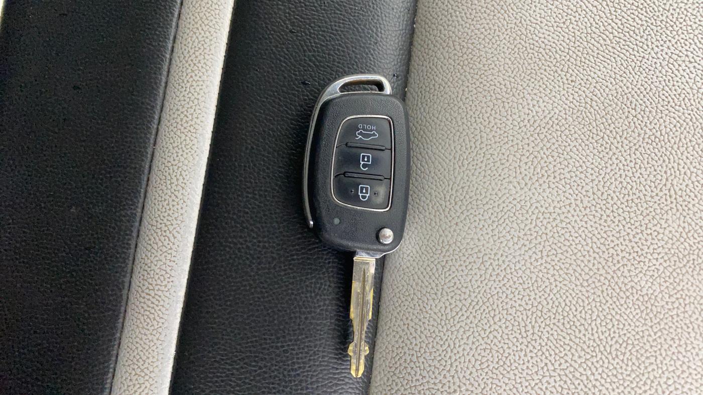 2021 Hyundai GRAND I10 NIOS MAGNA 1.2 KAPPA VTVT, Petrol, Manual, 44,584 km, Key Close Up