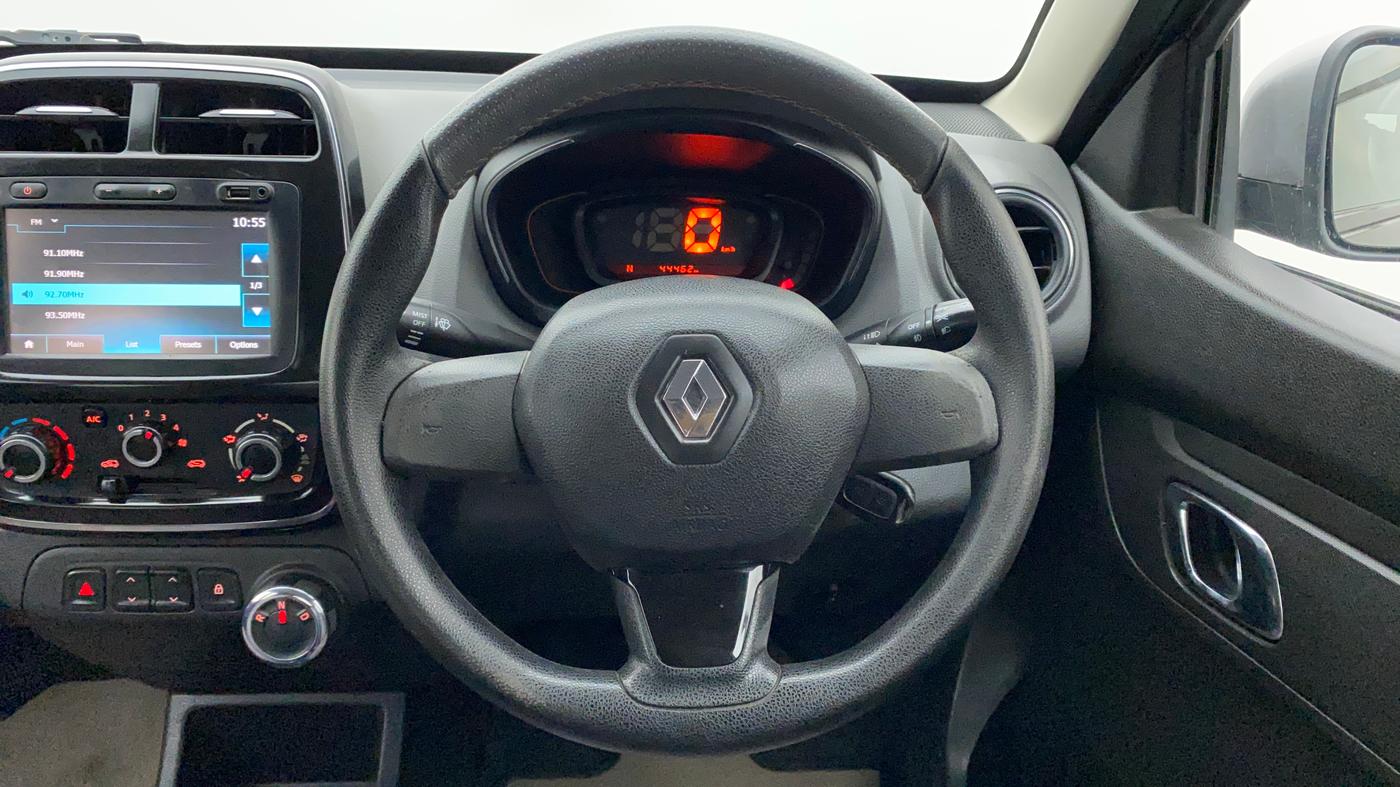 2018 Renault Kwid RXT 1.0 AMT (O), Petrol, Automatic, 44,462 km, Steering Wheel Close Up