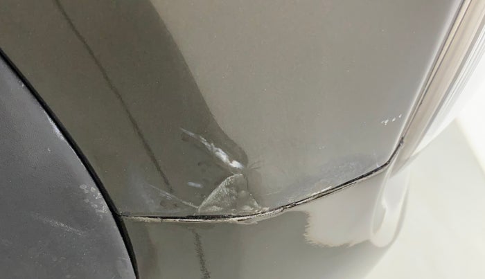 2018 Renault Kwid RXT 1.0 AMT (O), Petrol, Automatic, 44,462 km, Right fender - Minor scratches