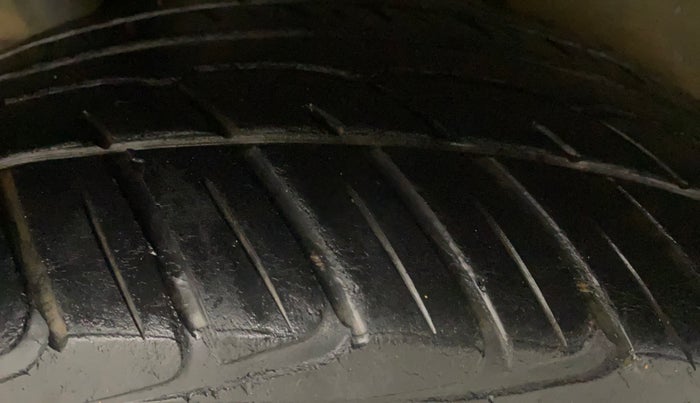 2021 Hyundai VENUE SX 1.0 TURBO IMT, Petrol, Manual, 36,448 km, Right Rear Tyre Tread