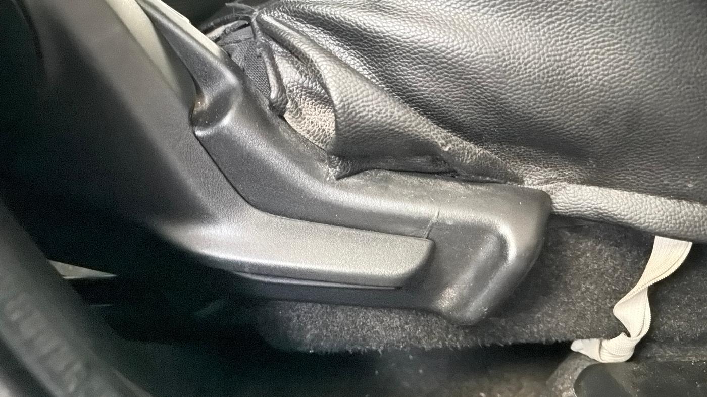 2020 Maruti Swift LXI, Petrol, Manual, 50,718 km, Driver Side Adjustment Panel