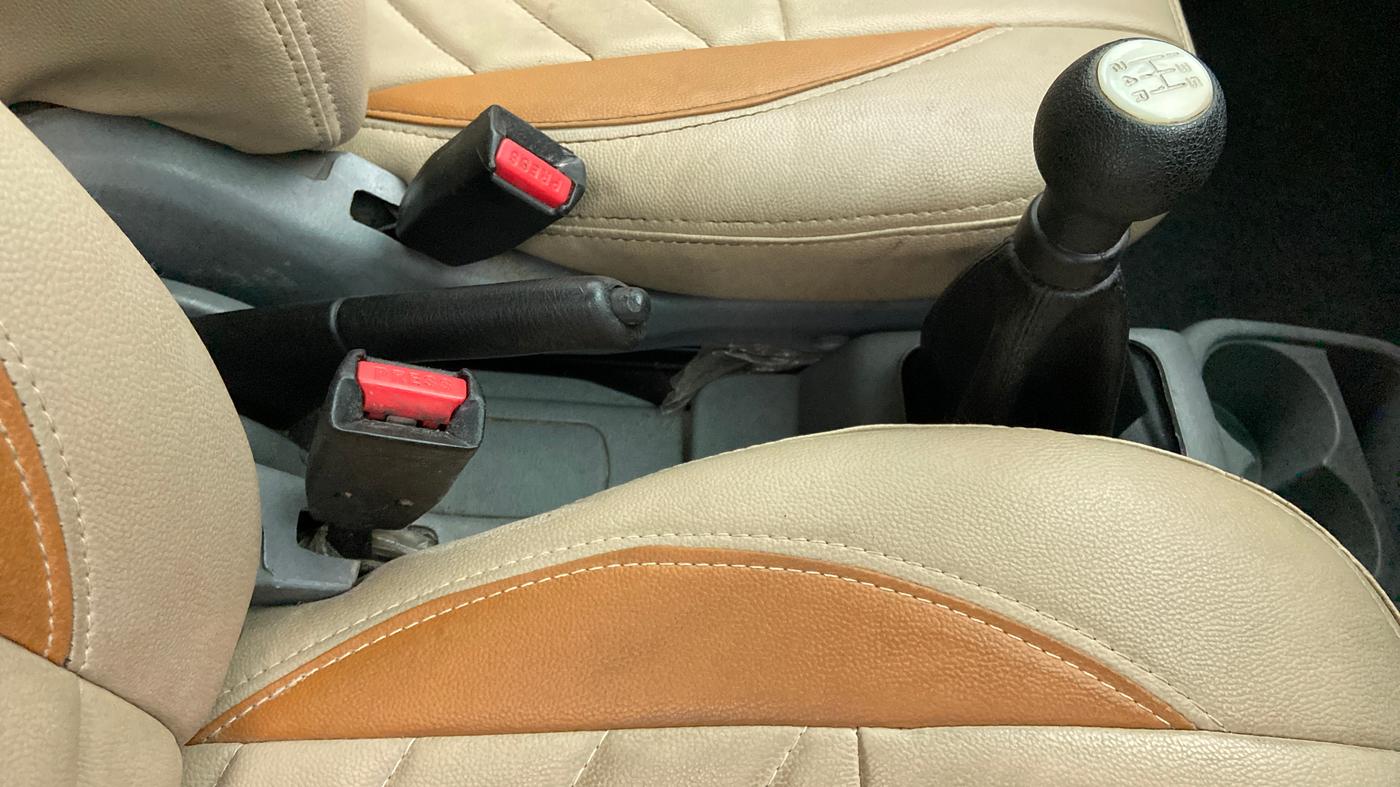 2012 Maruti Alto K10 VXI, Petrol, Manual, 44,793 km, Gear Lever