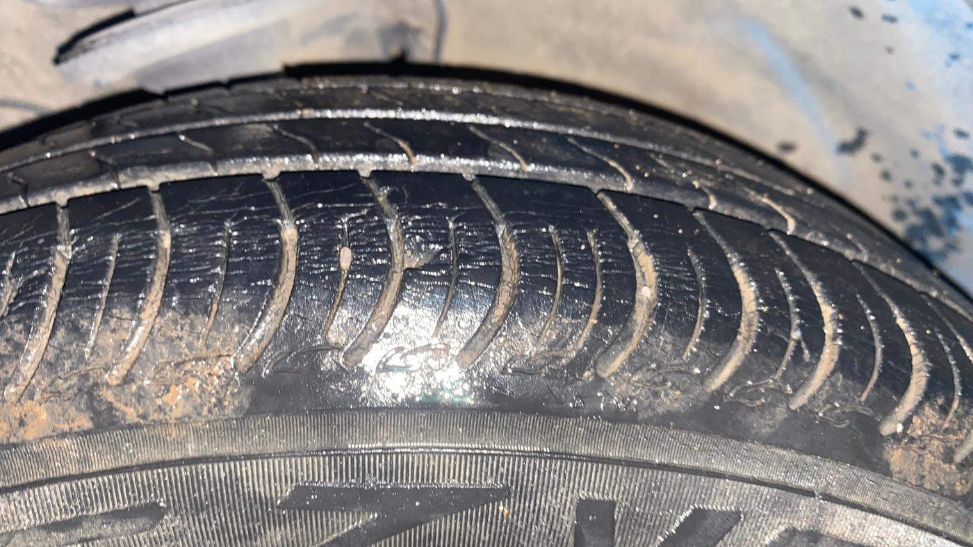2019 Maruti S PRESSO VXI PLUS AMT, Petrol, Automatic, 33,802 km, Left Front Tyre Tread