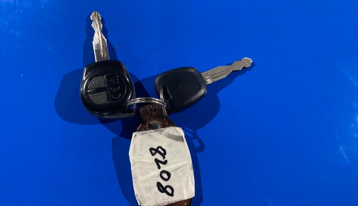 2019 Maruti S PRESSO VXI PLUS AMT, Petrol, Automatic, 33,802 km, Key Close Up