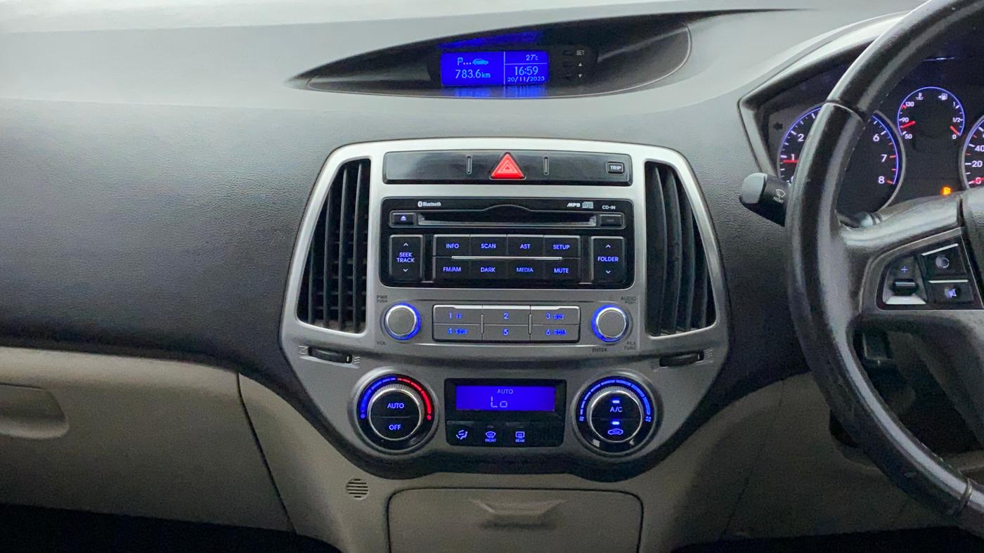 2013 Hyundai i20 SPORTZ 1.2, Petrol, Manual, 52,896 km, Air Conditioner