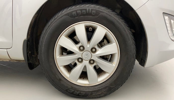 2013 Hyundai i20 SPORTZ 1.2, Petrol, Manual, 52,896 km, Right Front Wheel