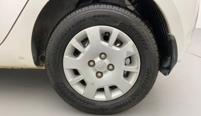2013 Hyundai i20 MAGNA (O) 1.2, Petrol, Manual, 49,130 km, Left Rear Wheel