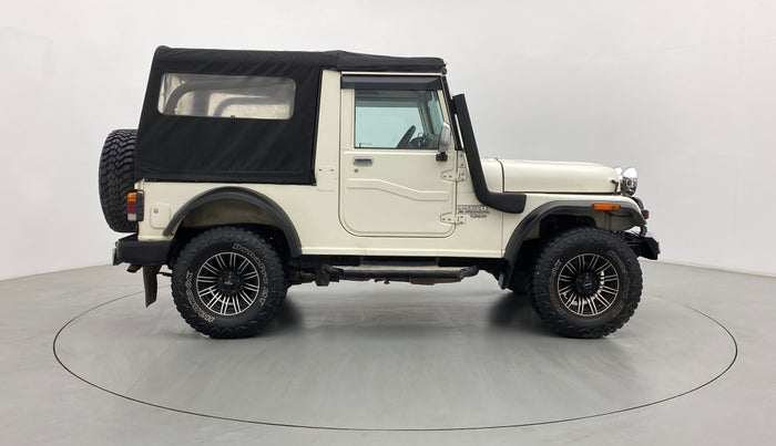 2018 Mahindra Thar CRDE 4X4 BS IV, Diesel, Manual, 32,910 km, Right Side View