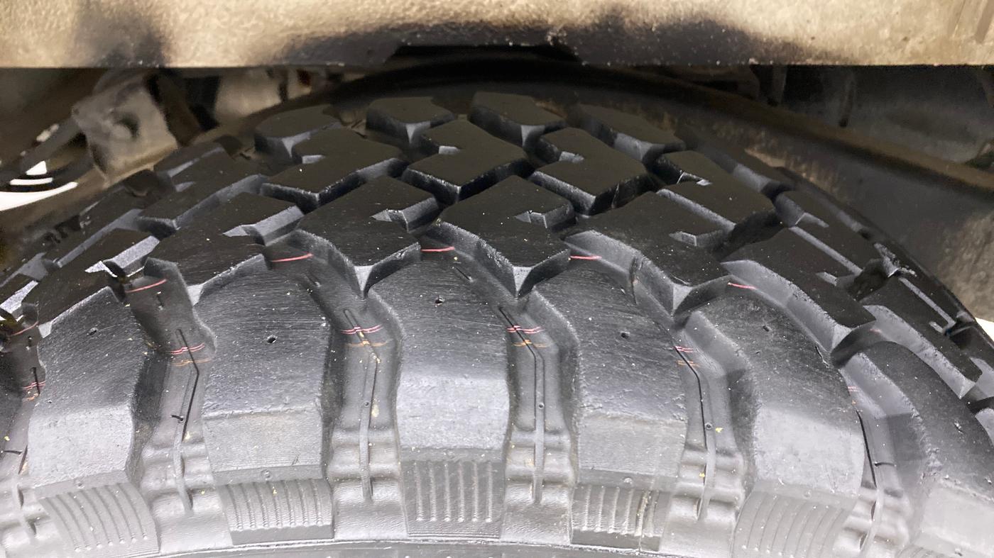 2018 Mahindra Thar CRDE 4X4 BS IV, Diesel, Manual, 32,910 km, Left Rear Tyre Tread