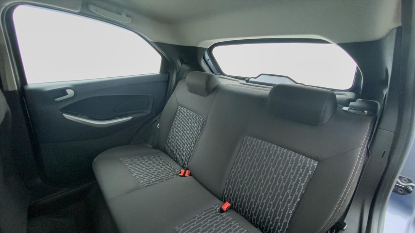 2017 Ford New Figo 1.2 TREND, Petrol, Manual, 30,490 km, Right Side Door Cabin View
