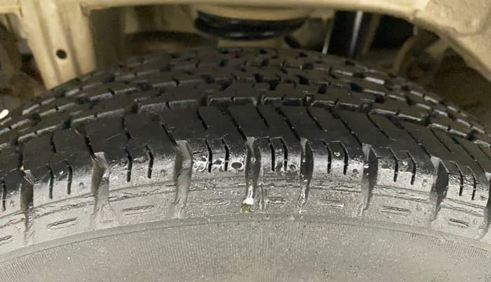 2014 Maruti Alto K10 LXI, Petrol, Manual, 11,379 km, Right Rear Tyre Tread