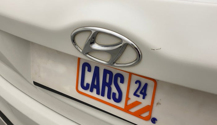 2018 Hyundai Elite i20 SPORTZ 1.2, Petrol, Manual, 54,755 km, Dicky (Boot door) - Minor scratches