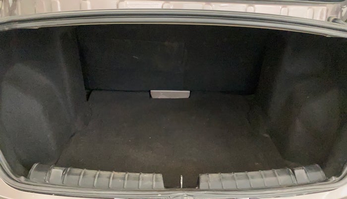 2017 Tata TIGOR XZ PETROL, Petrol, Manual, 29,435 km, Boot Inside