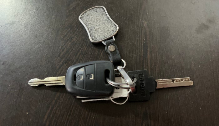 2019 Hyundai Grand i10 SPORTZ 1.2 KAPPA VTVT, Petrol, Manual, 87,817 km, Key Close Up