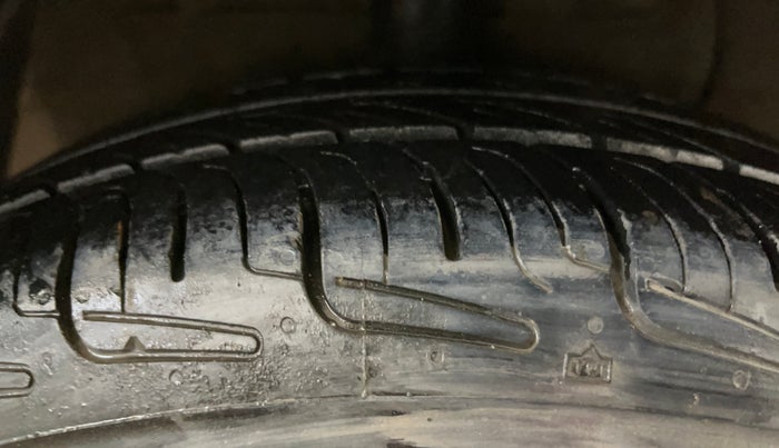 2019 Hyundai Grand i10 SPORTZ 1.2 KAPPA VTVT, Petrol, Manual, 87,817 km, Right Rear Tyre Tread