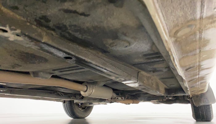 2011 Hyundai i10 MAGNA 1.2, Petrol, Manual, 1,04,481 km, Right Side Underbody