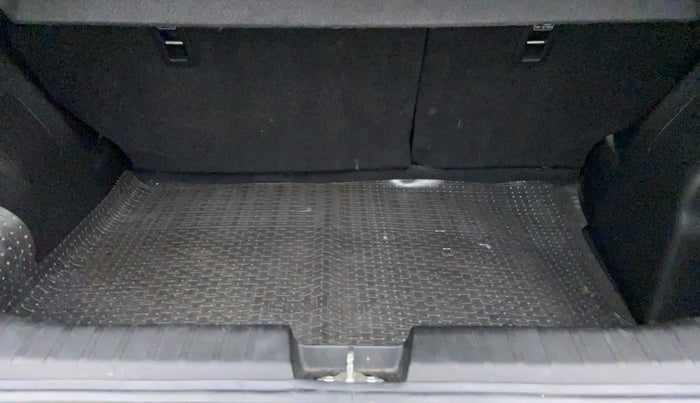 2019 Maruti Baleno ALPHA CVT PETROL 1.2, Petrol, Automatic, 32,351 km, Boot Inside