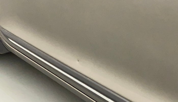 2019 Maruti Baleno ALPHA CVT PETROL 1.2, Petrol, Automatic, 32,351 km, Front passenger door - Slightly dented