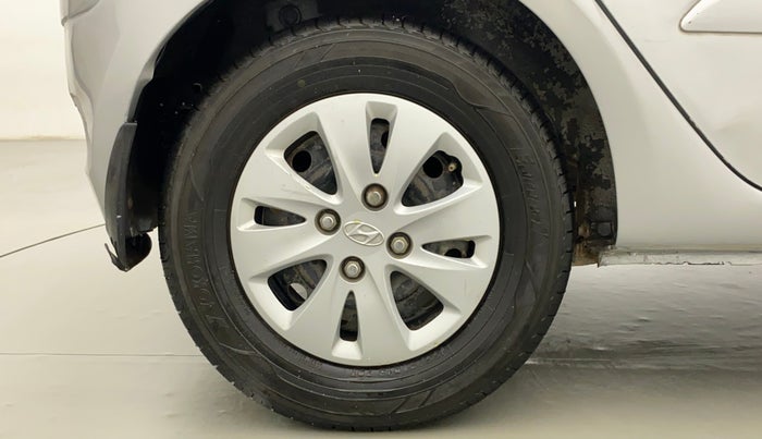2011 Hyundai i10 SPORTZ 1.2, Petrol, Manual, 70,002 km, Right Rear Wheel