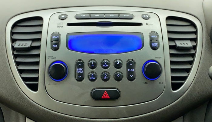 2011 Hyundai i10 SPORTZ 1.2, Petrol, Manual, 70,002 km, Infotainment System