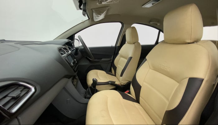 2017 Tata TIGOR XZ (O) PETROL, Petrol, Manual, 1,15,265 km, Right Side Front Door Cabin