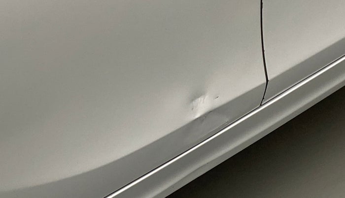 2017 Tata TIGOR XZ (O) PETROL, Petrol, Manual, 1,15,265 km, Right rear door - Slightly dented