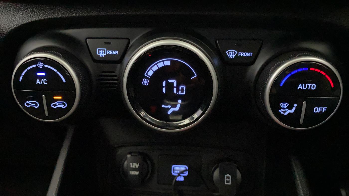 2021 Hyundai VENUE SX PLUS 1.0 TURBO DCT, Petrol, Automatic, 44,107 km, Automatic Climate Control
