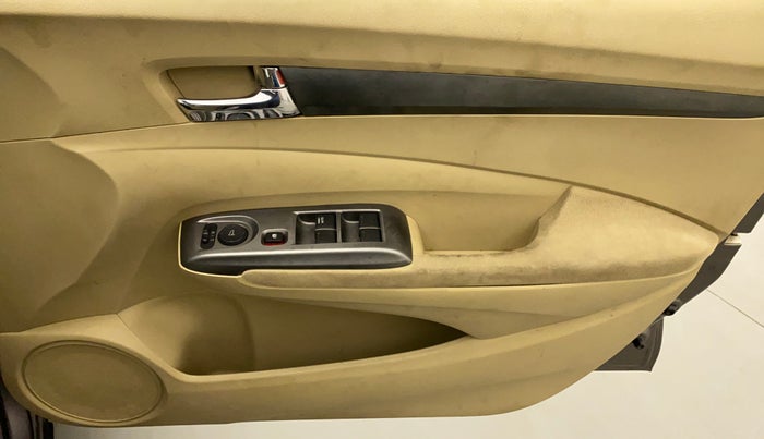 2012 Honda City 1.5L I-VTEC V MT, CNG, Manual, 49,260 km, Driver Side Door Panels Control