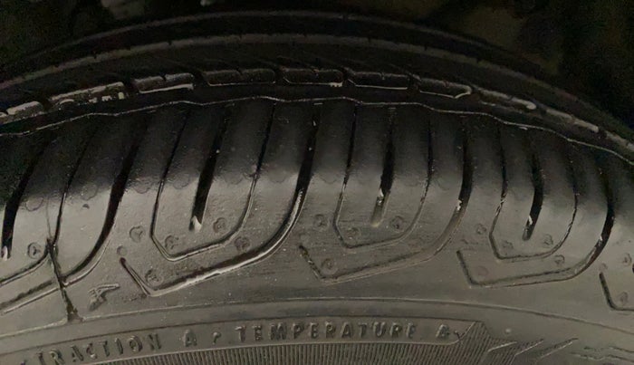 2012 Honda City 1.5L I-VTEC V MT, CNG, Manual, 49,260 km, Left Front Tyre Tread
