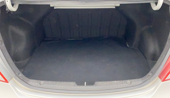 2013 Hyundai Verna FLUIDIC 1.6 VTVT EX, Petrol, Manual, 41,908 km, Boot Inside