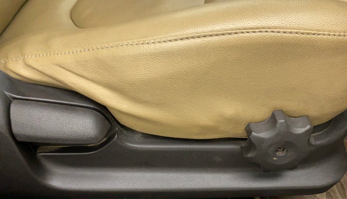 2013 Hyundai Verna FLUIDIC 1.6 VTVT EX, Petrol, Manual, 41,908 km, Driver Side Adjustment Panel