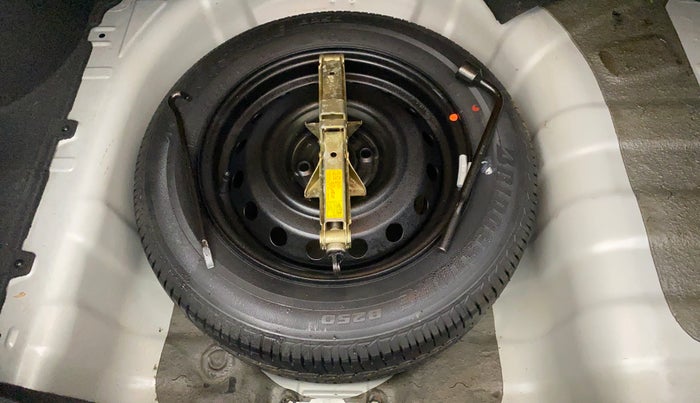 2013 Hyundai Verna FLUIDIC 1.6 VTVT EX, Petrol, Manual, 41,908 km, Spare Tyre