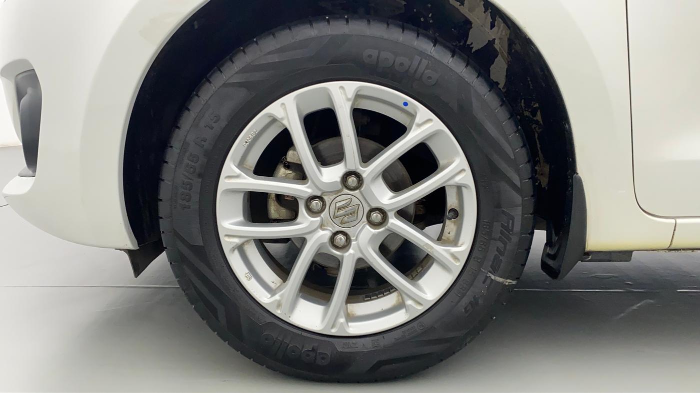 2019 Maruti Swift ZXI D, Petrol, Manual, 30,355 km, Left Front Wheel