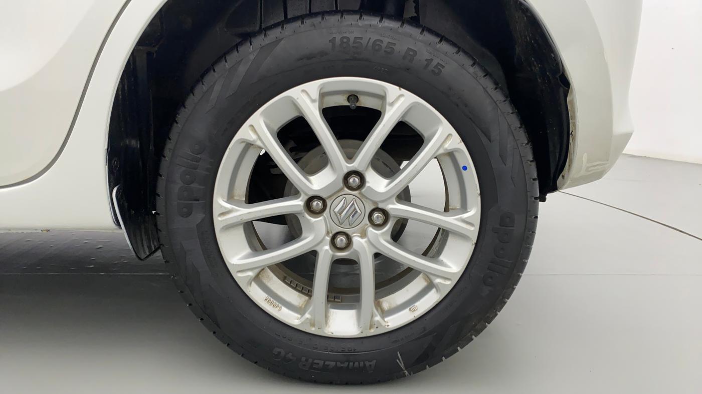 2019 Maruti Swift ZXI D, Petrol, Manual, 30,355 km, Left Rear Wheel