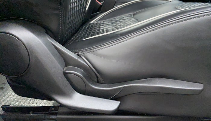 2019 Maruti Swift ZXI D, Petrol, Manual, 30,355 km, Driver Side Adjustment Panel