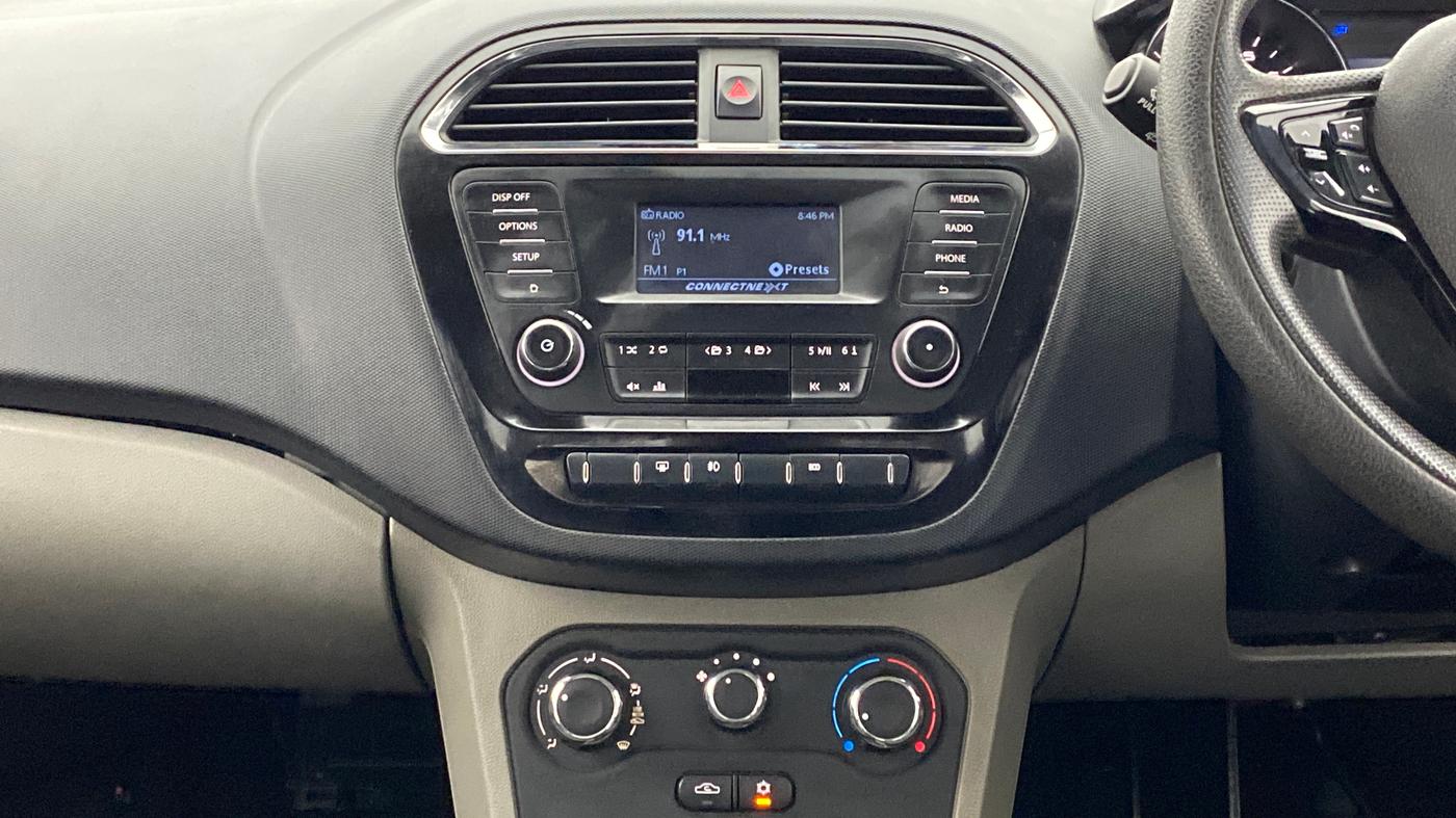 2018 Tata Tiago XZ 1.05 REVOTORQ, Diesel, Manual, 67,271 km, Air Conditioner