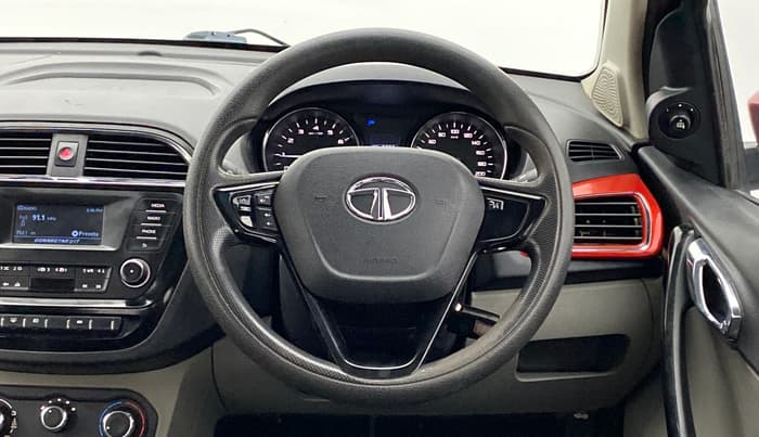 2018 Tata Tiago XZ 1.05 REVOTORQ, Diesel, Manual, 67,271 km, Steering Wheel Close Up