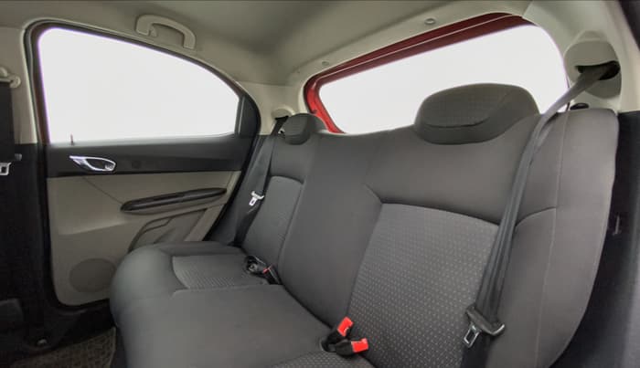 2018 Tata Tiago XZ 1.05 REVOTORQ, Diesel, Manual, 67,271 km, Right Side Rear Door Cabin