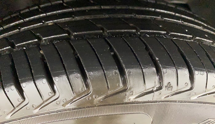 2025 Tata Tiago XE PETROL, Petrol, Manual, 6,079 km, Right Front Tyre Tread