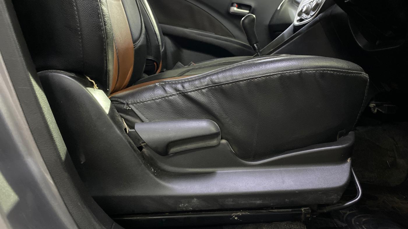 2019 Maruti Celerio X ZXI (O) AMT, Petrol, Automatic, 34,140 km, Driver Side Adjustment Panel