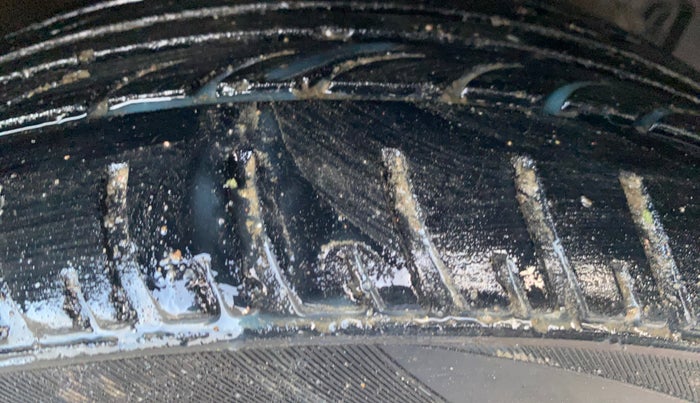 2016 Hyundai Grand i10 SPORTZ 1.2 KAPPA VTVT, Petrol, Manual, 81,607 km, Right Front Tyre Tread