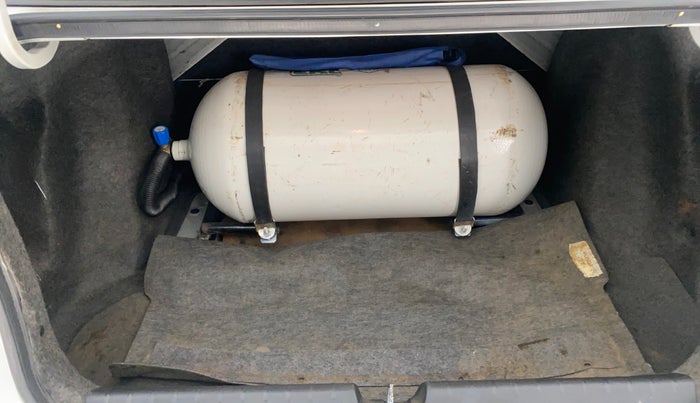 2017 Honda City 1.5L I-VTEC ZX CVT, CNG, Automatic, 1,05,488 km, Boot Inside