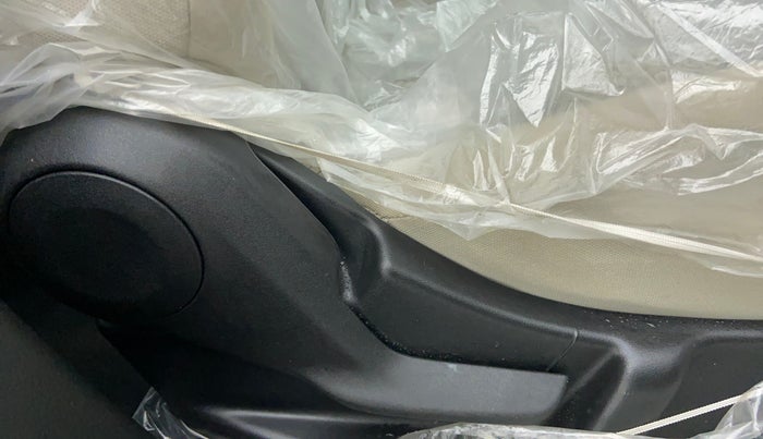 2023 Maruti New Wagon-R LXI 1.0, Petrol, Manual, 1,955 km, Driver Side Adjustment Panel
