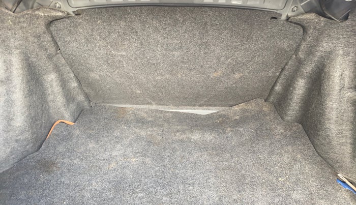 2017 Honda Amaze 1.2L I-VTEC S, Petrol, Manual, 46,424 km, Boot Inside