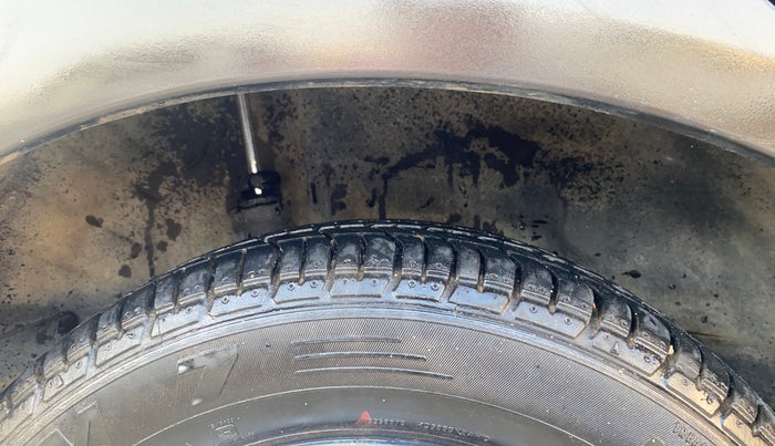 2017 Honda Amaze 1.2L I-VTEC S, Petrol, Manual, 46,424 km, Right Rear Tyre Tread