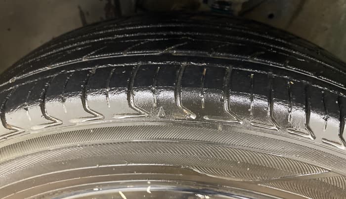 2017 Maruti IGNIS ZETA 1.2 AMT, Petrol, Automatic, 1,28,560 km, Left Front Tyre Tread