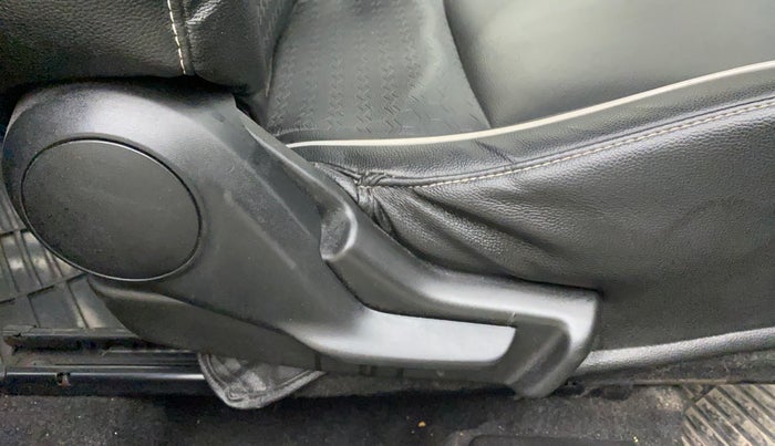 2018 Maruti Baleno DELTA CVT PETROL 1.2, Petrol, Automatic, 1,00,196 km, Driver Side Adjustment Panel