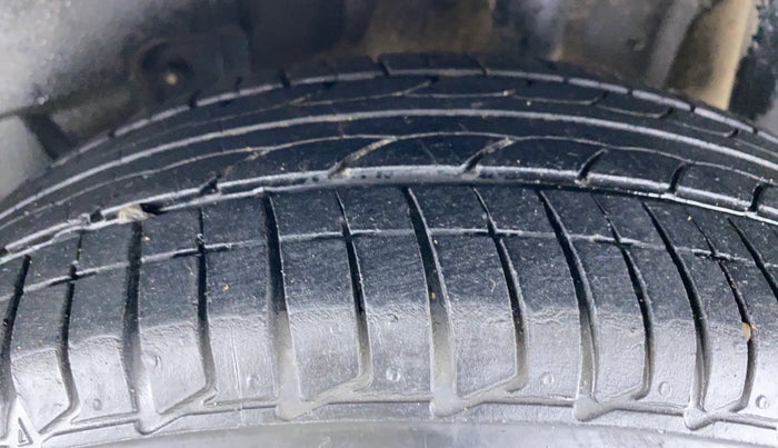 2017 Tata TIGOR XZ 1.2 REVOTRON OPT, Petrol, Manual, 21,571 km, Left Rear Tyre Tread